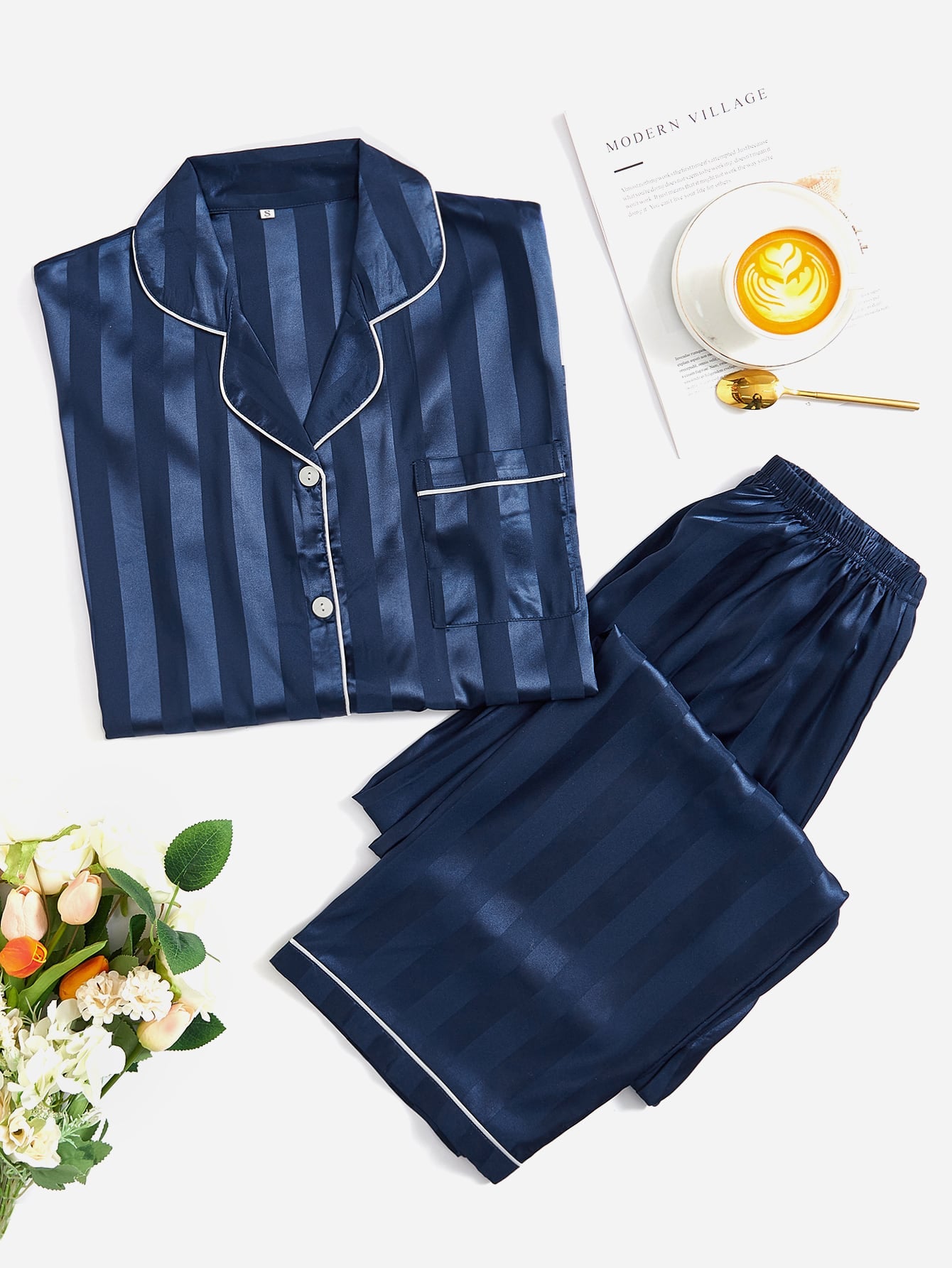 SHEIN Conjunto de pijama de cetim com acabamento em contraste