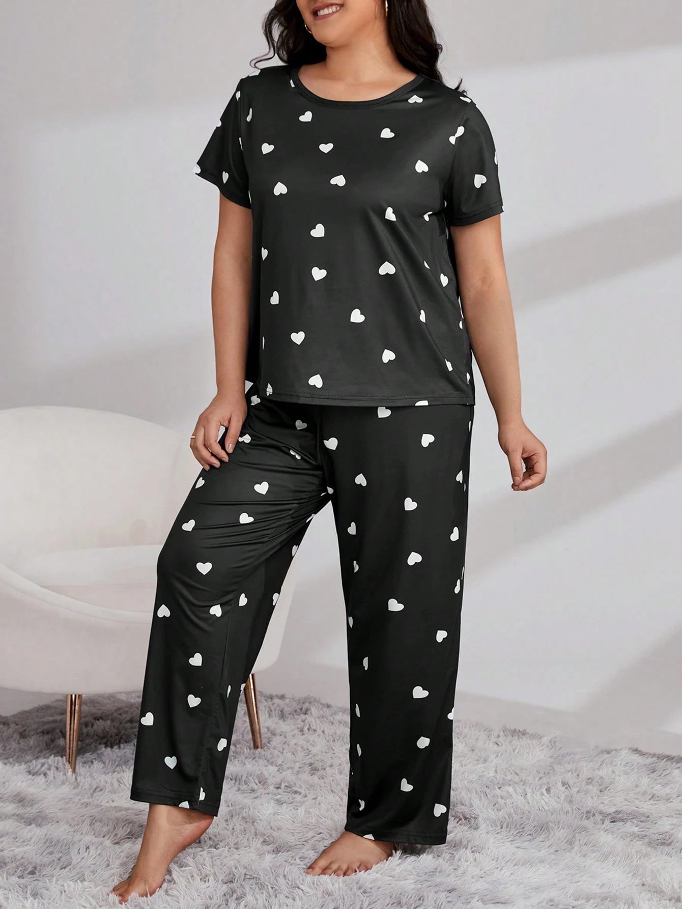 Conjunto de Pijamas / Pijama com Estampa de Coração Plus
