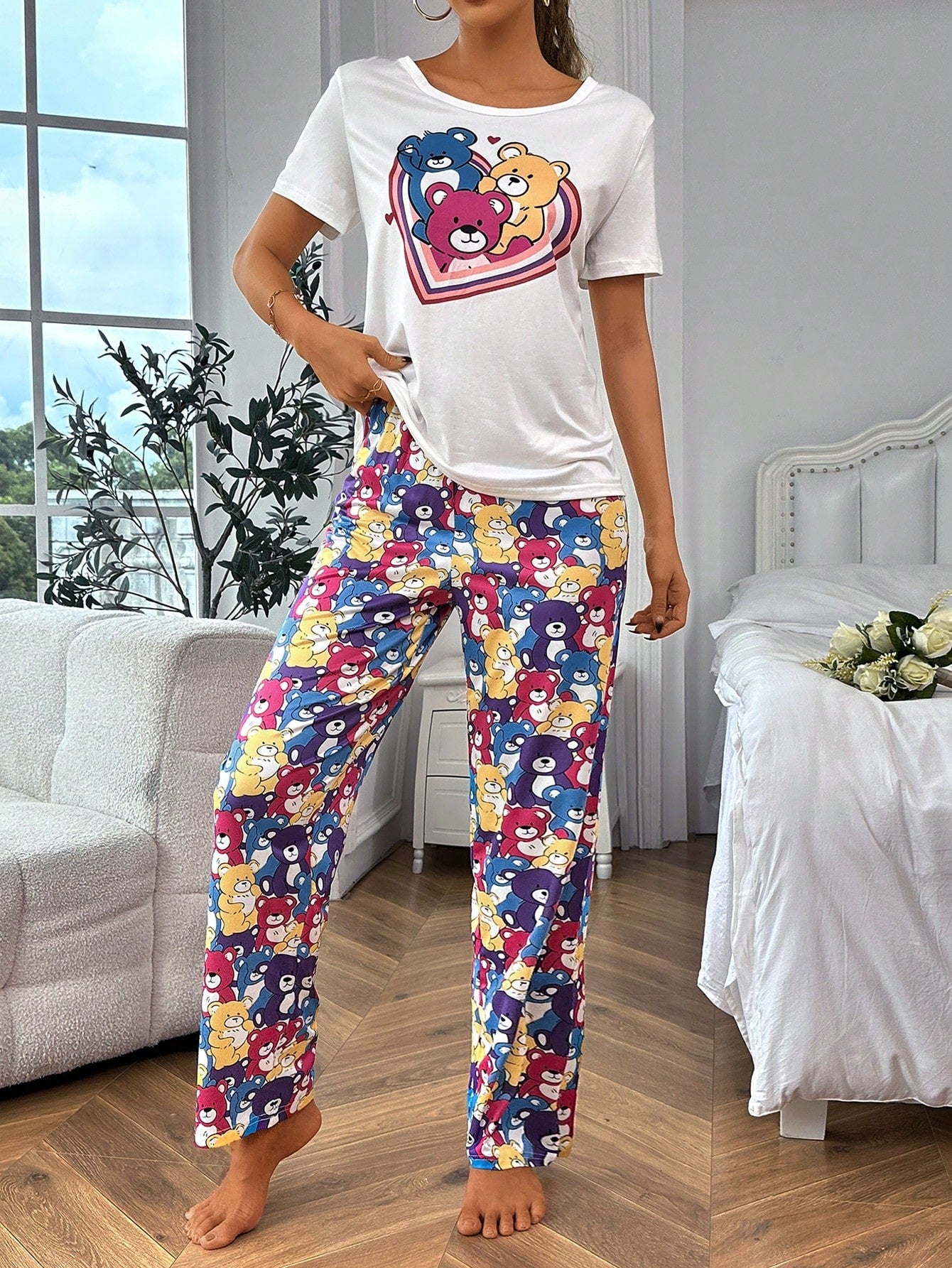 Conjunto de Pijama e Máscara de Olhos com Gráfico de Desenho Animado
