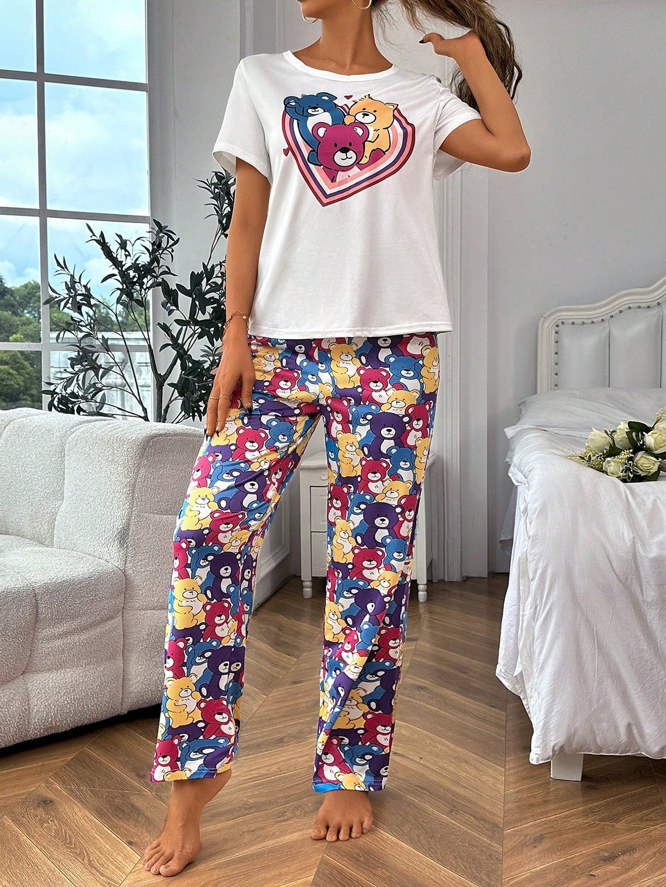 Conjunto de Pijama e Máscara de Olhos com Gráfico de Desenho Animado