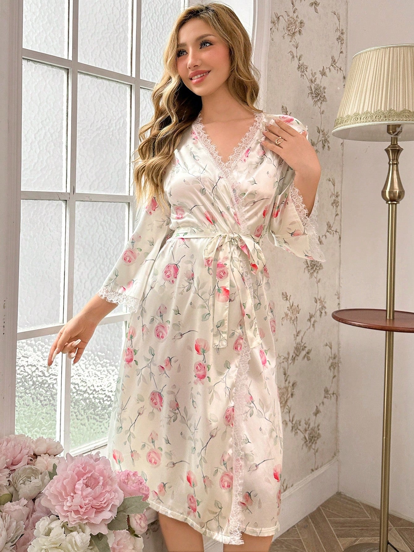 CottageSlumber Roupão Longo de Manga Média com Estampa Floral Toda Sobre Remendo de Renda Feminino, Casual Diário