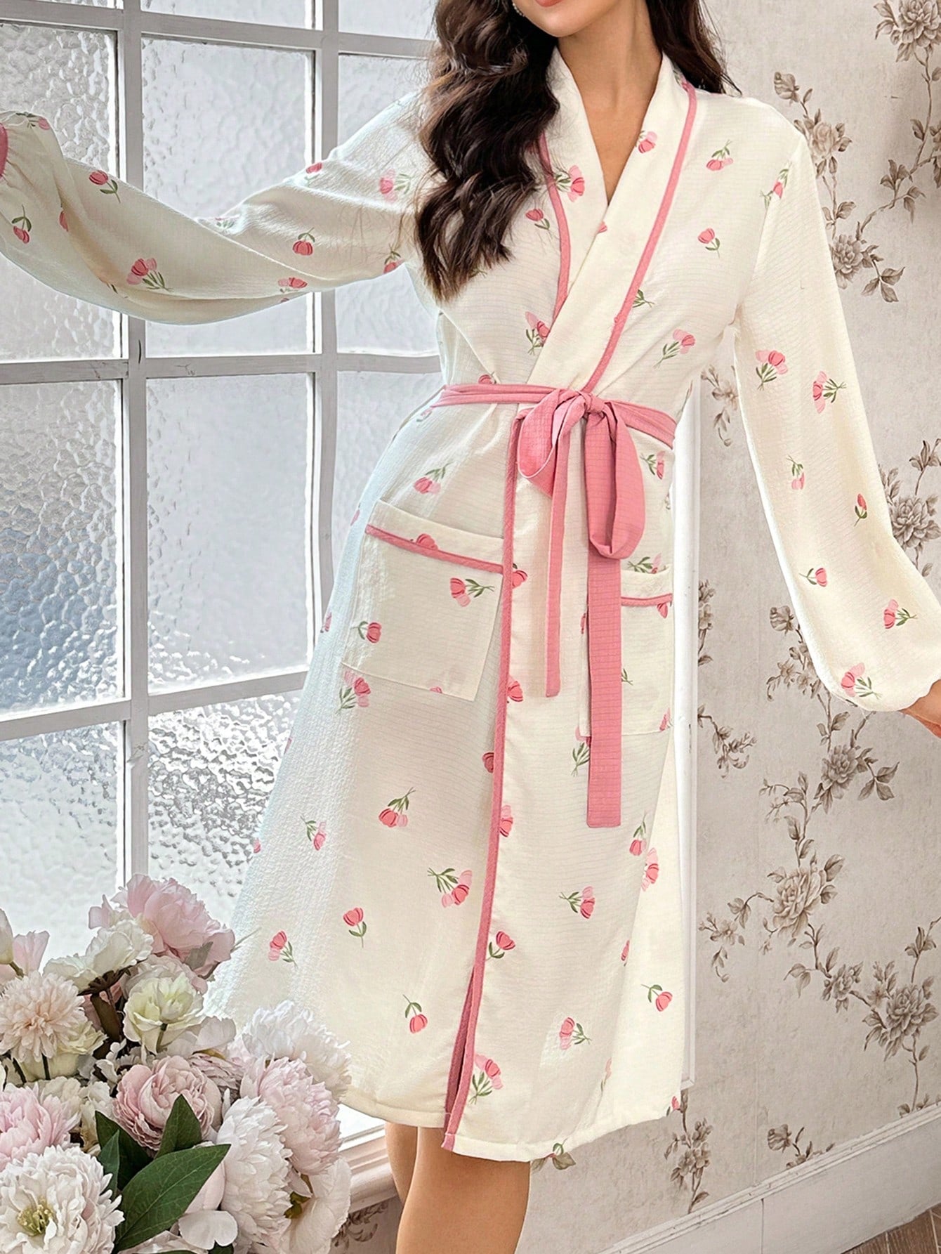 CottageSlumber Roupão Feminino com Estampa Floral, Bolsos Duplos, Lapela Contrastante e Cinto