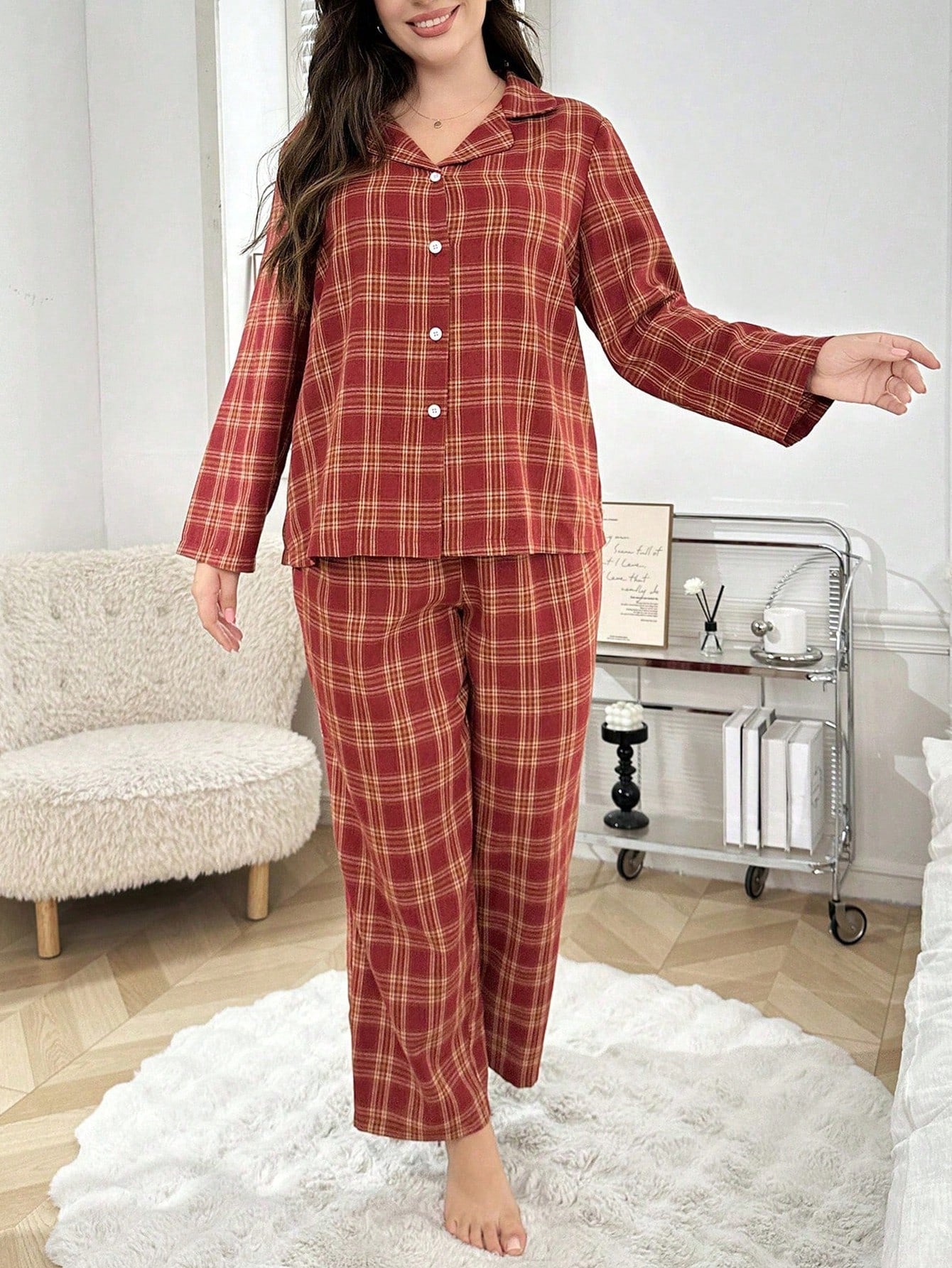 Conjunto de Pijama com Cardigan de Gola Xadrez de Plus Size, Manga Longa e Calça Longa